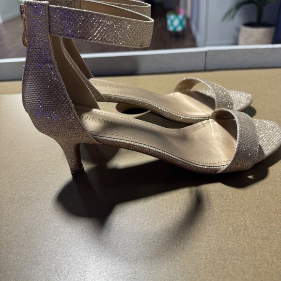 Dream Pairs Gold Glitter Ankle Strap Heels Open Toe zip back Shoes Sz 10 - Picture 2 of 5